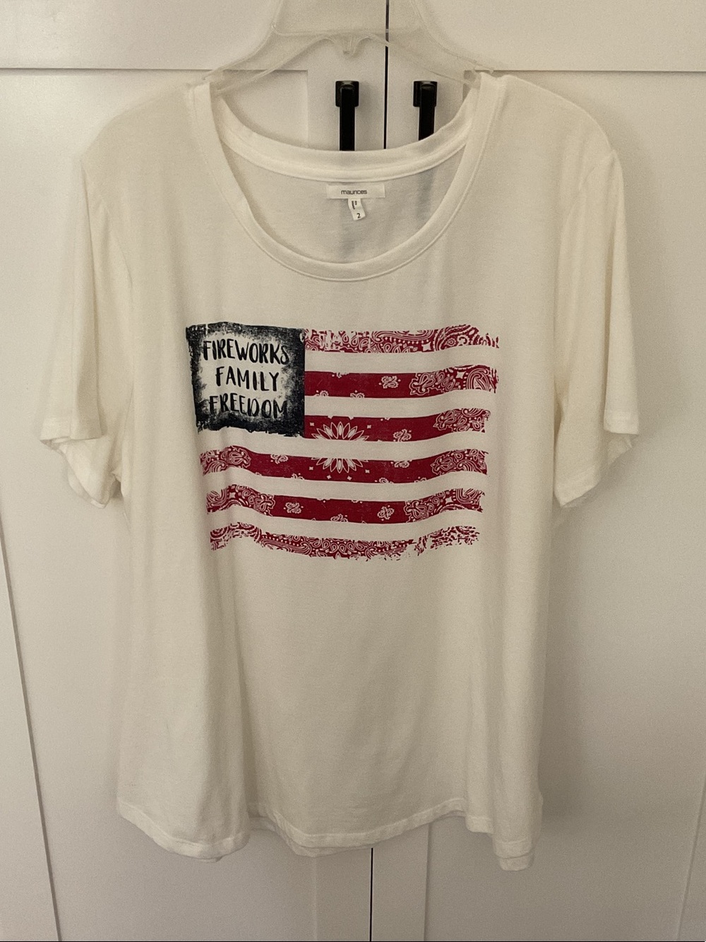 Maurices White Tee (Size 2) with Red & Navy Flag Graphic